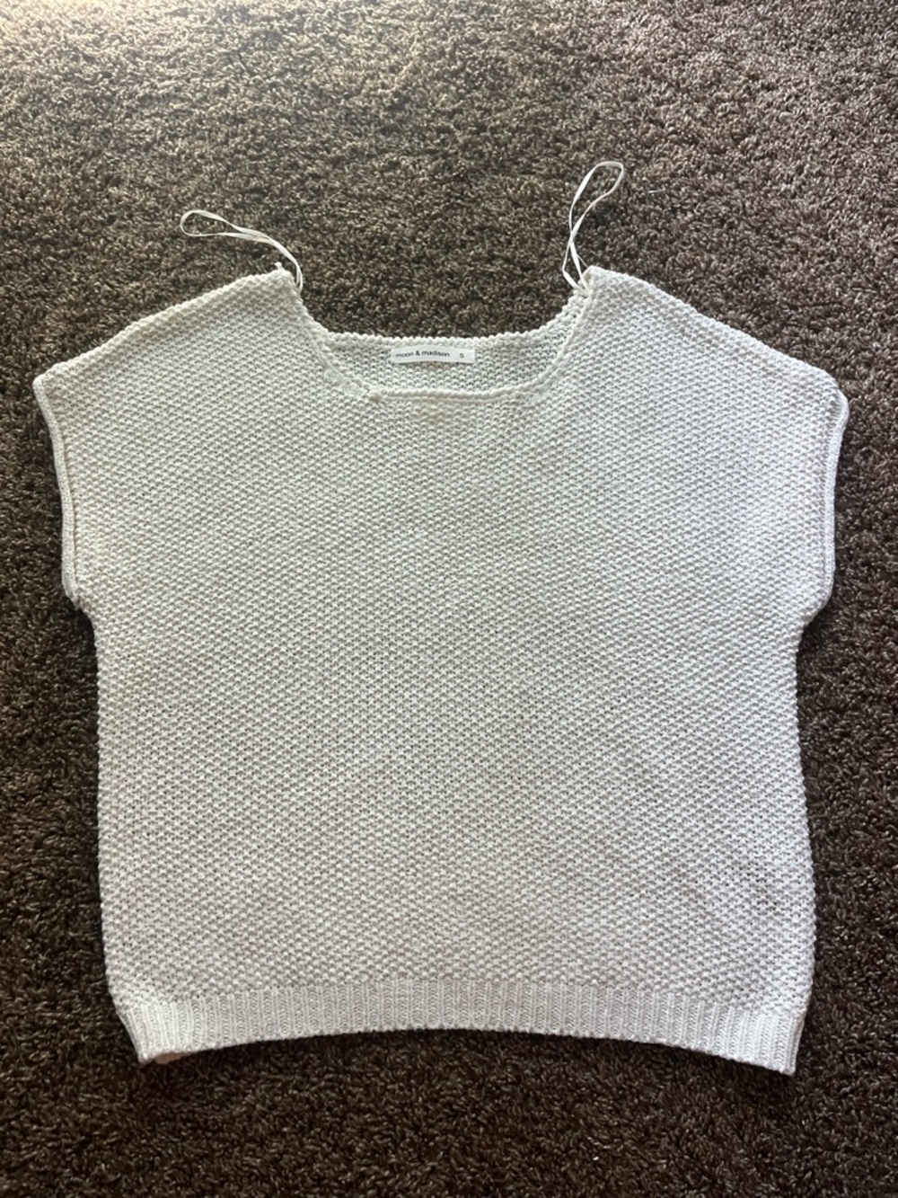Cream Women’s Knit Short-Sleeve Sweater - Unbranded